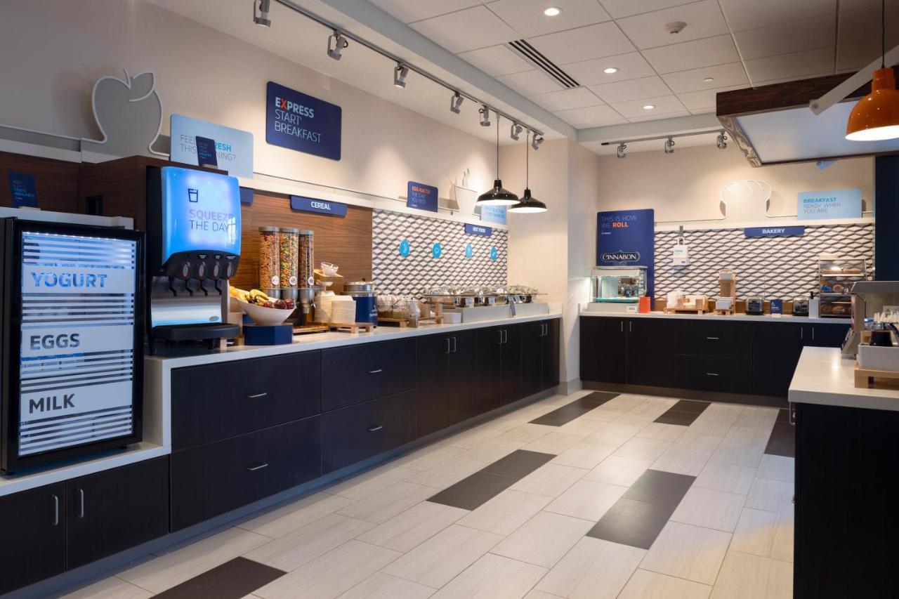 Holiday Inn Express & Suites - Tulsa Downtown - Arts District By Ihg מראה חיצוני תמונה