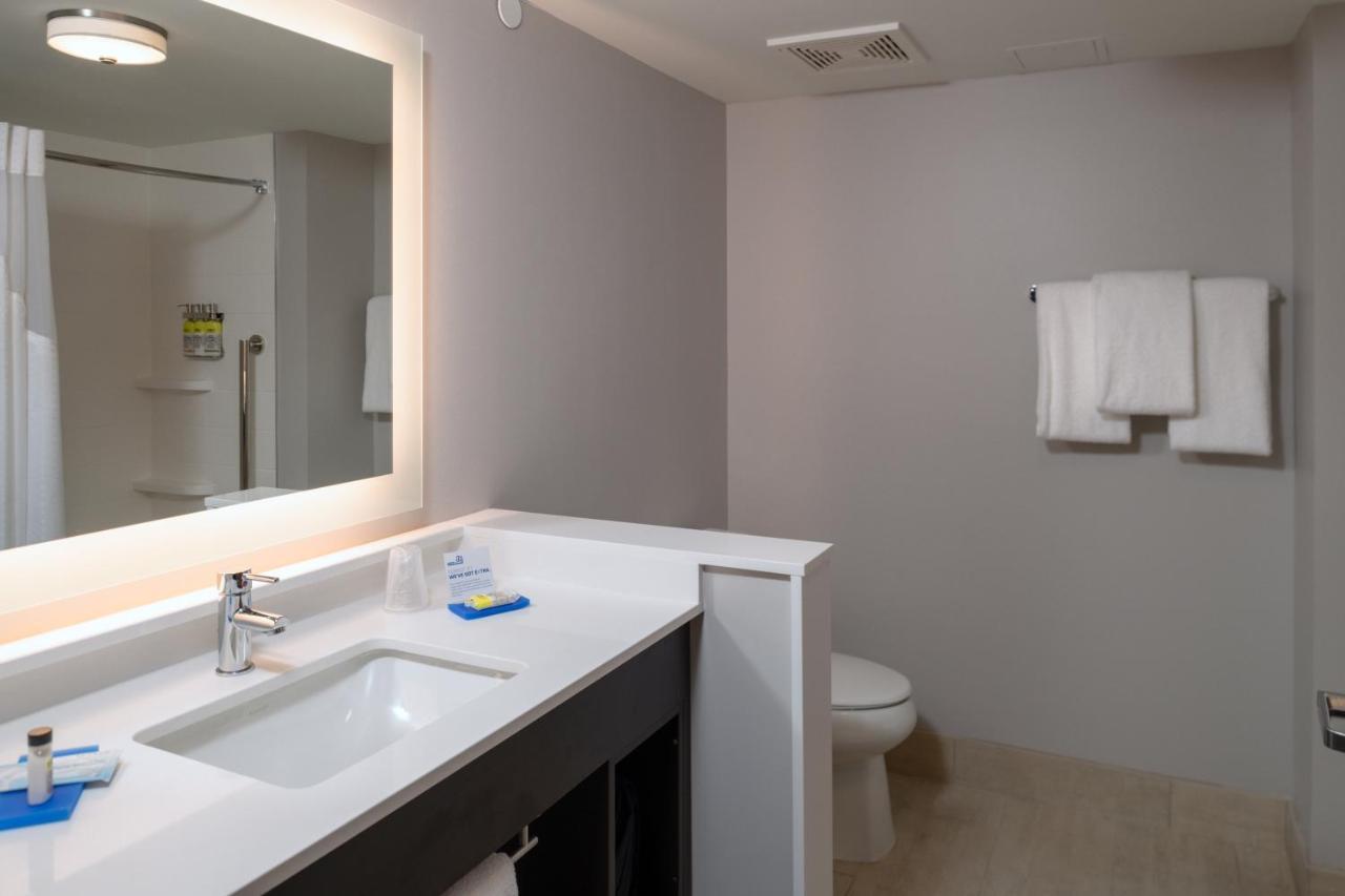 Holiday Inn Express & Suites - Tulsa Downtown - Arts District By Ihg מראה חיצוני תמונה