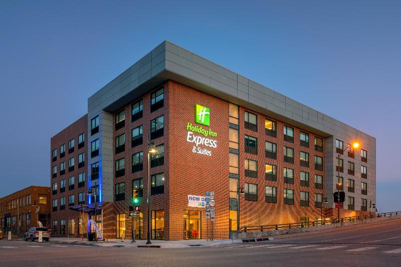Holiday Inn Express & Suites - Tulsa Downtown - Arts District By Ihg מראה חיצוני תמונה